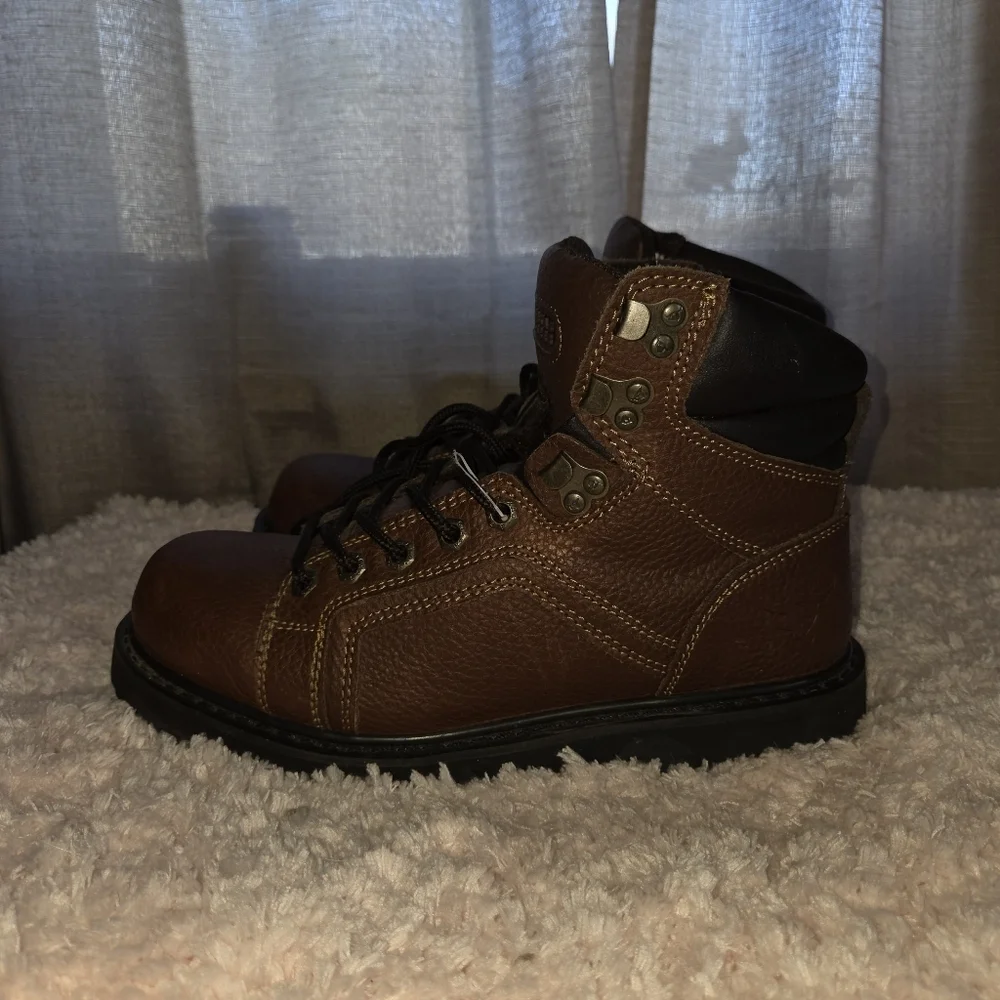 Texas Steer 8 wide Men's Brown Leather Work Boots oil resistant